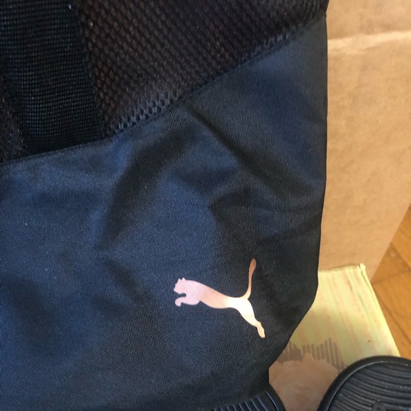 Puma slides with new XL tote bag - Picture 3 of 5